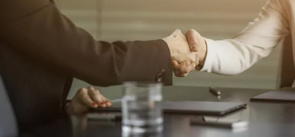 雅尔康地板，雅尔康木门，全屋定制，灯饰灯具